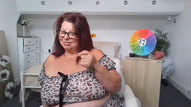 CougarBeccaX online show from July 4, 10:54 am