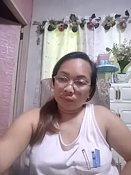 asianwet4u online show from February 7, 4:38 am