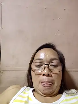 asianwet4u online show from April 16, 12:50 pm