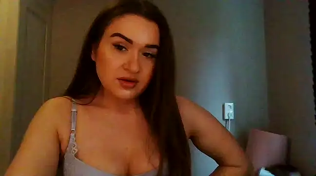 avajade online show from February 12, 12:55 pm