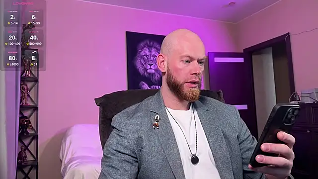 Xxx       Xxx online show from March 31, 11:10 am