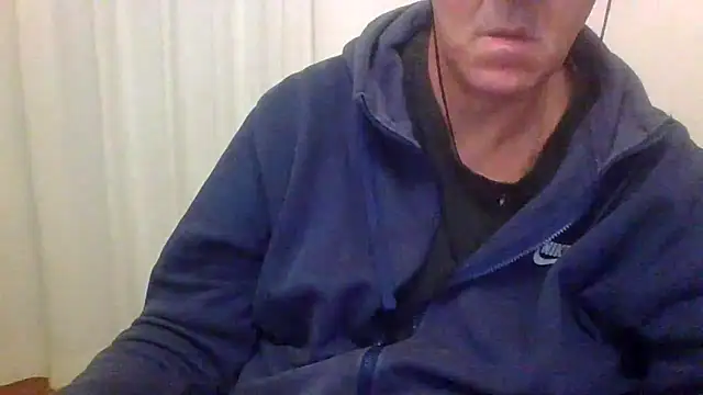 Snapshot of ANONIMO7735 chatting on November 4, 5:56 pm ANONIMO7735 online show from November 4, 5:56 pm