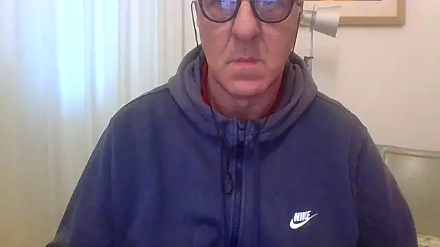 Snapshot of ANONIMO7735 chatting on April 30, 4:02 pm ANONIMO7735 online show from April 30, 4:02 pm