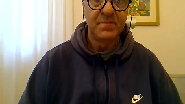 Snapshot of ANONIMO7735 chatting on May 2, 4:50 am ANONIMO7735 online show from May 2, 4:50 am