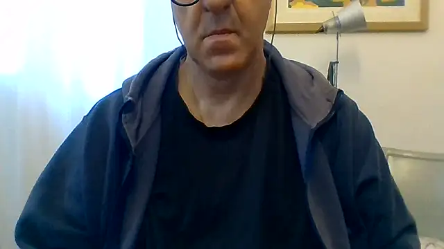 Snapshot of ANONIMO7735 chatting on May 26, 4:41 am ANONIMO7735 online show from May 26, 4:41 am
