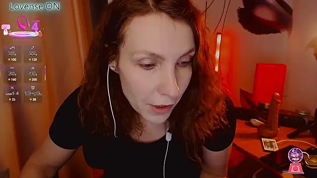 Snapshot of JohansonKatie chatting on March 21, 7:22 am JohansonKatie online show from March 21, 7:22 am