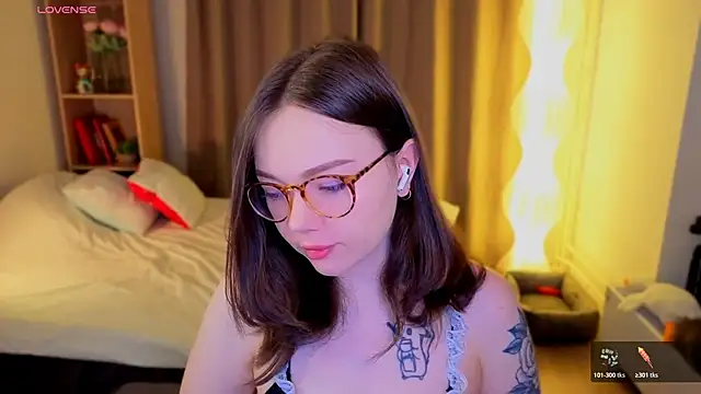 MilenaSaint online show from March 30, 3:51 am