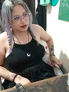 ElfGrey online show from December 7, 5:48 am