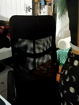 ElfGrey online show from February 4, 2:49 am