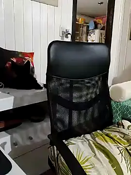 ElfGrey online show from February 5, 3:45 am