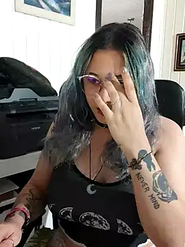 ElfGrey online show from February 13, 3:39 am