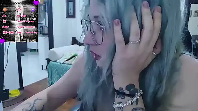 ElfGrey online show from November 19, 4:56 am