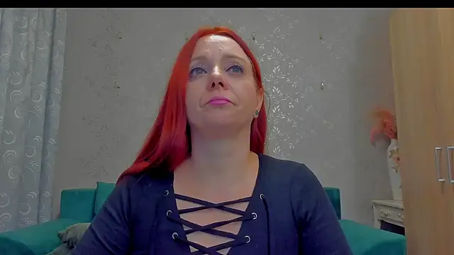 emilianna666 online show from January 7, 1:24 pm