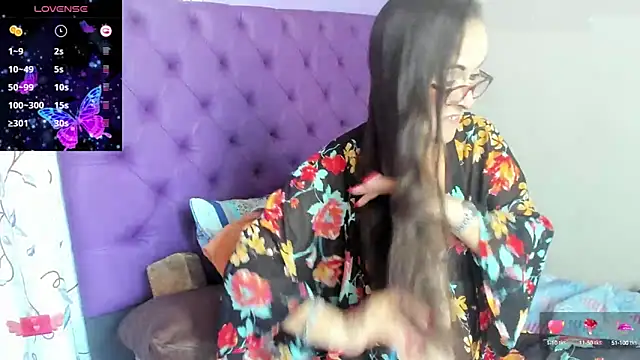 Margoth clain online show from March 19, 8:32 pm