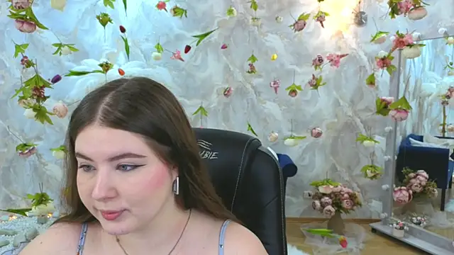 NicoleFoxery online show from March 12, 3:23 am