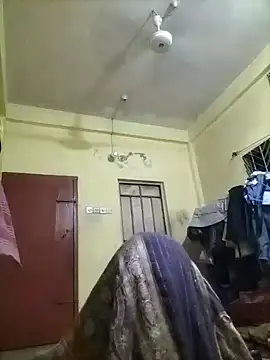 Snapshot of naxus@xh chatting on October 8, 7:44 pm naxusxh online show from October 8, 7:44 pm