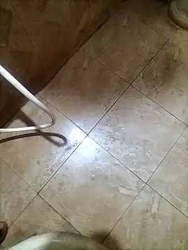 Snapshot of naxus@xh chatting on October 13, 6:08 pm naxusxh online show from October 13, 6:08 pm