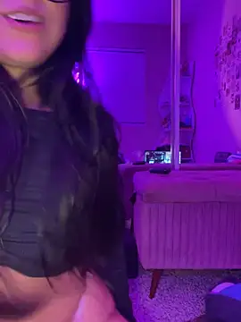 Snapshot of Evie-Luna chatting on January 27, 2:20 am Evie-Luna online show from January 27, 2:20 am
