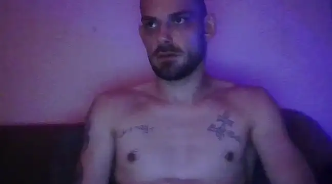 Snapshot of Renne6666 chatting on February 19, 11:57 pm Renne6666 online show from February 19, 11:57 pm