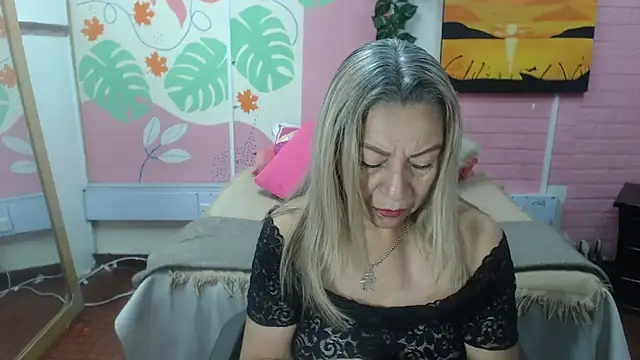 ZAMANTHA online show from February 24, 4:16 pm