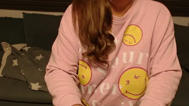 KimMitchelli online show from September 23, 4:26 am