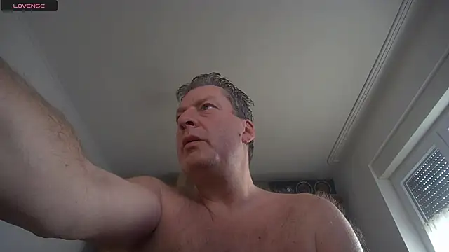 Snapshot of iliebetights chatting on December 22, 10:56 am iliebetights online show from December 22, 10:56 am