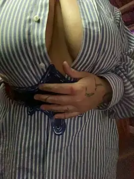 PrincessLauren420 online show from December 5, 8:11 pm