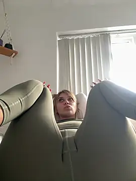 Snapshot of jessieamy chatting on September 21, 2:40 pm jessieamy online show from September 21, 2:40 pm