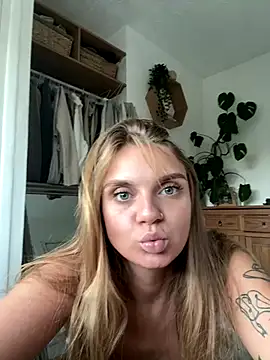 Snapshot of jessieamy chatting on September 22, 5:15 pm jessieamy online show from September 22, 5:15 pm