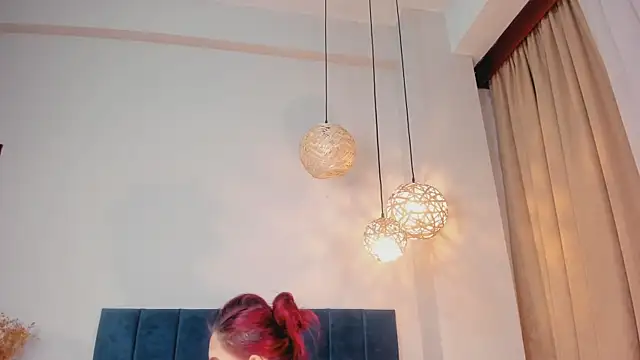 JupiteFox online show from March 4, 1:11 am