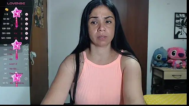 Snapshot of selena_ferri chatting on March 23, 12:47 am selena ferri online show from March 23, 12:47 am