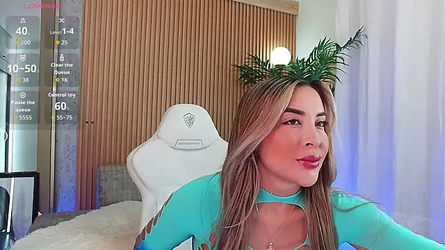 Snapshot of Alexa_seexy1 chatting on June 2, 12:12 am Alexa seexy1 online show from June 2, 12:12 am