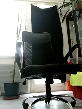 milosek81 online show from September 17, 12:07 pm