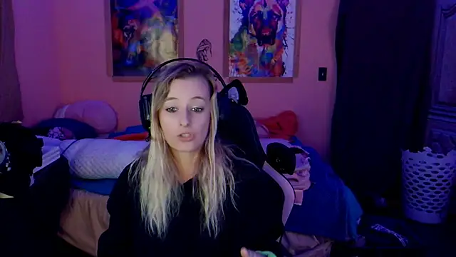 AsiaGoesPro online show from November 25, 7:30 am