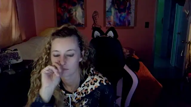 AsiaGoesPro online show from January 7, 8:33 pm