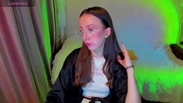 CurlySteph online show from February 9, 8:13 pm