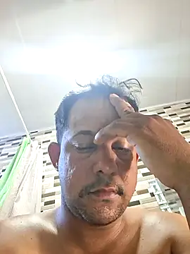 YohanManuelBar1 online show from May 21, 9:11 pm