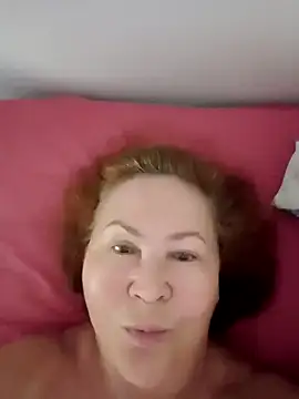 Hottie-Mom online show from September 9, 7:52 am