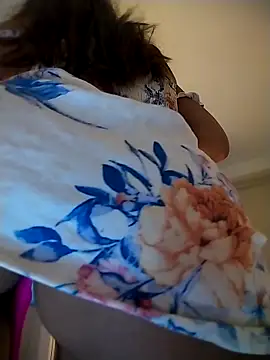 Snapshot of Colombiana219 chatting on October 12, 2:21 am Colombiana219 online show from October 12, 2:21 am