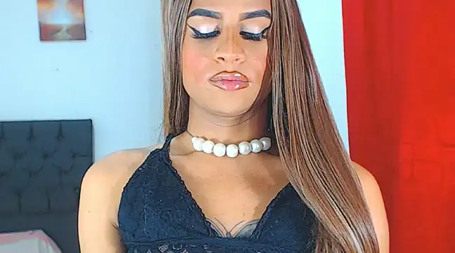 Snapshot of Valenntyna chatting on February 9, 9:49 pm Valenntyna online show from February 9, 9:49 pm