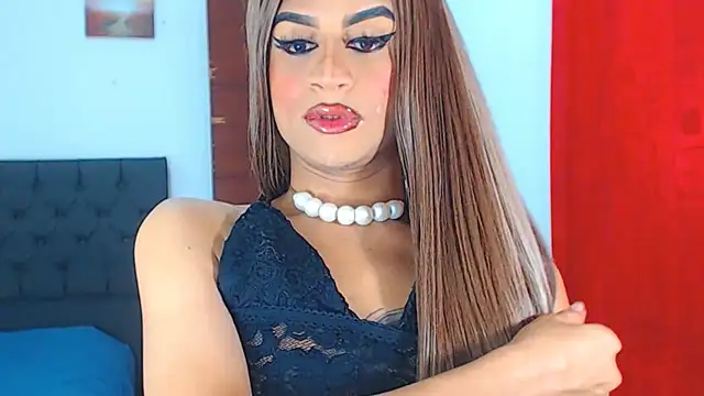 Snapshot of Valenntyna chatting on February 24, 6:26 pm Valenntyna online show from February 24, 6:26 pm