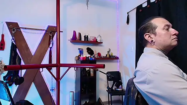 boy n girl online show from January 31, 12:51 pm