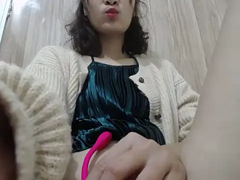 Sakura Moe online show from January 1, 11:27 am