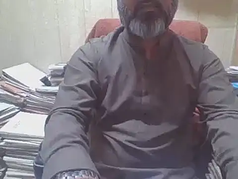 hairymaster95 online show from November 15, 6:55 am