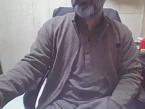 hairymaster95 online show from January 9, 4:15 am