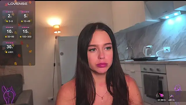 Megan Nilson online show from December 19, 12:56 am