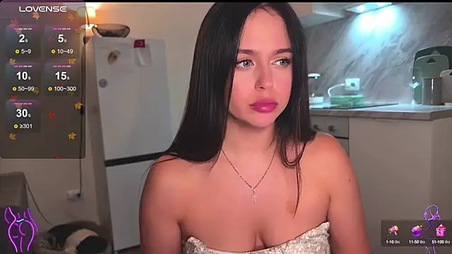 Megan Nilson online show from January 14, 4:47 am