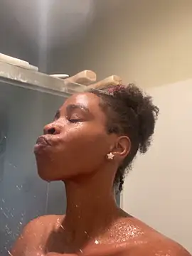 Cum2Charm online show from April 20, 1:25 pm