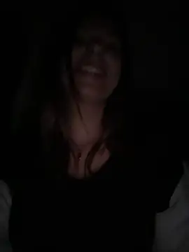 Snapshot of _MiaQueen_ chatting on December 20, 8:55 pm  MiaQueen  online show from December 20, 8:55 pm