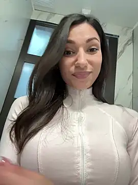  MiaQueen  online show from February 4, 7:53 pm